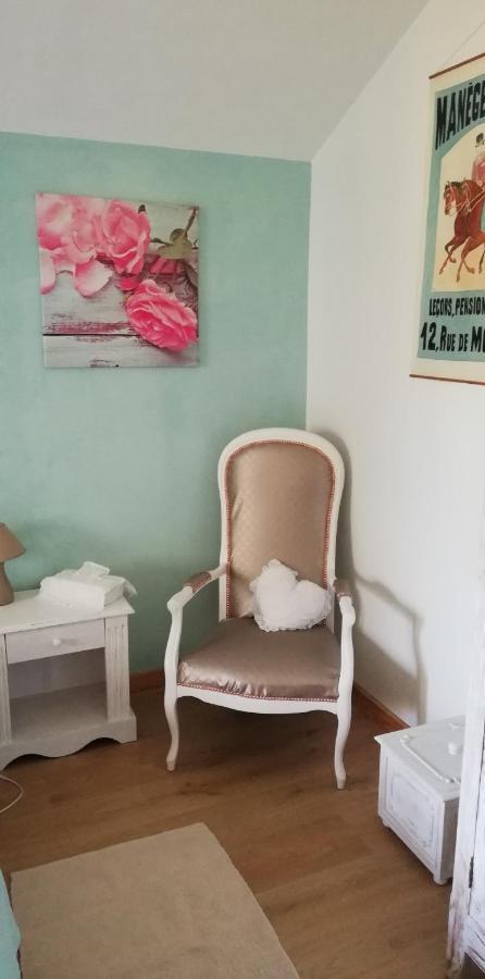 Chambre D'Hote En Vallee Du Loir - Elevage Des Rosiers Bazouges-sur-le-Loir Dış mekan fotoğraf