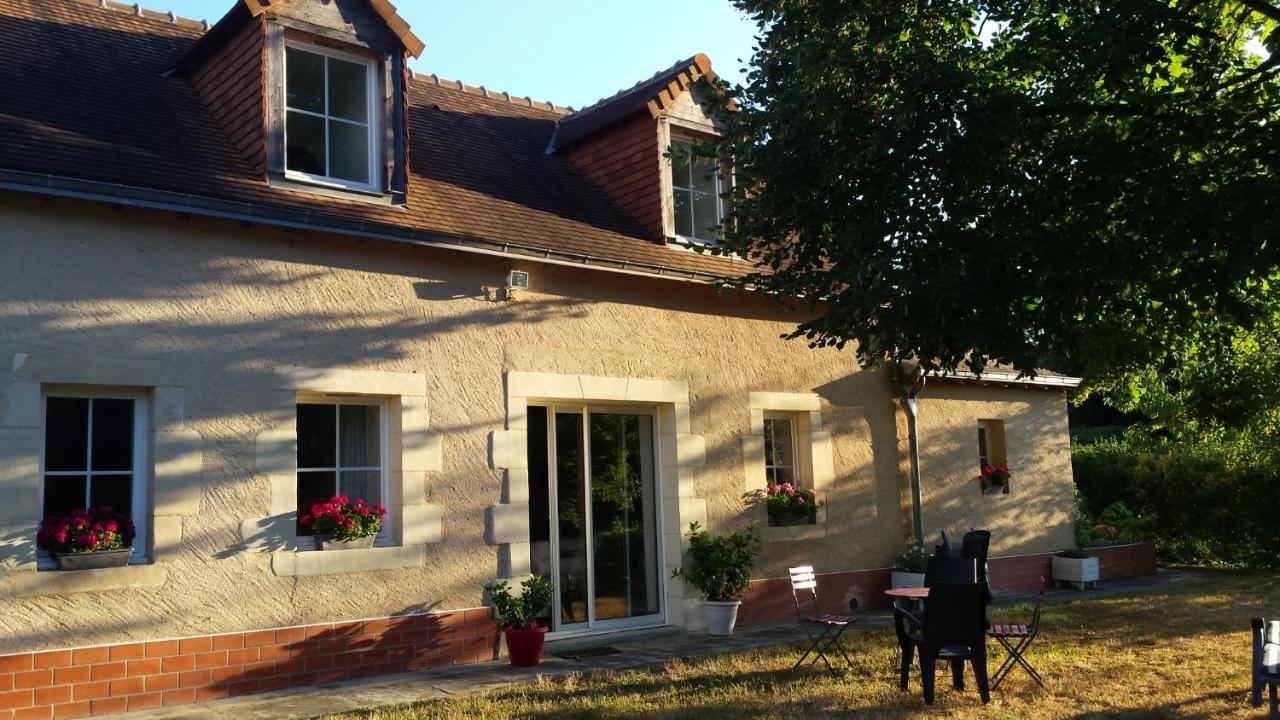 Chambre D'Hote En Vallee Du Loir - Elevage Des Rosiers Bazouges-sur-le-Loir Dış mekan fotoğraf